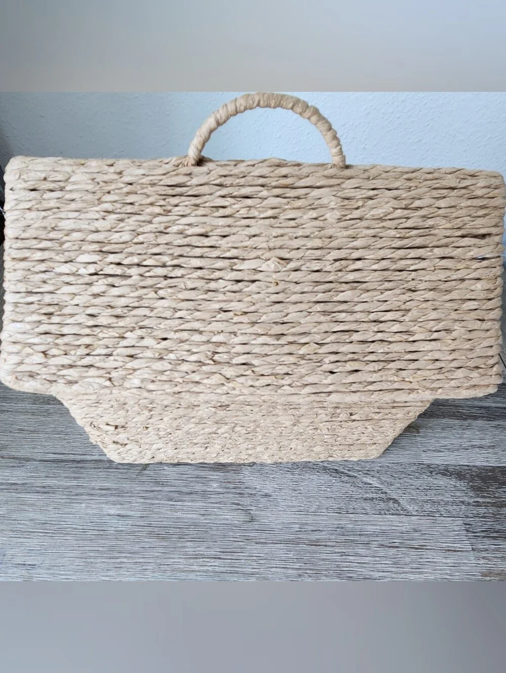 TARGET BULLSEYE PLAYGROUND Lidded Woven House Storage VIRAL NWT
